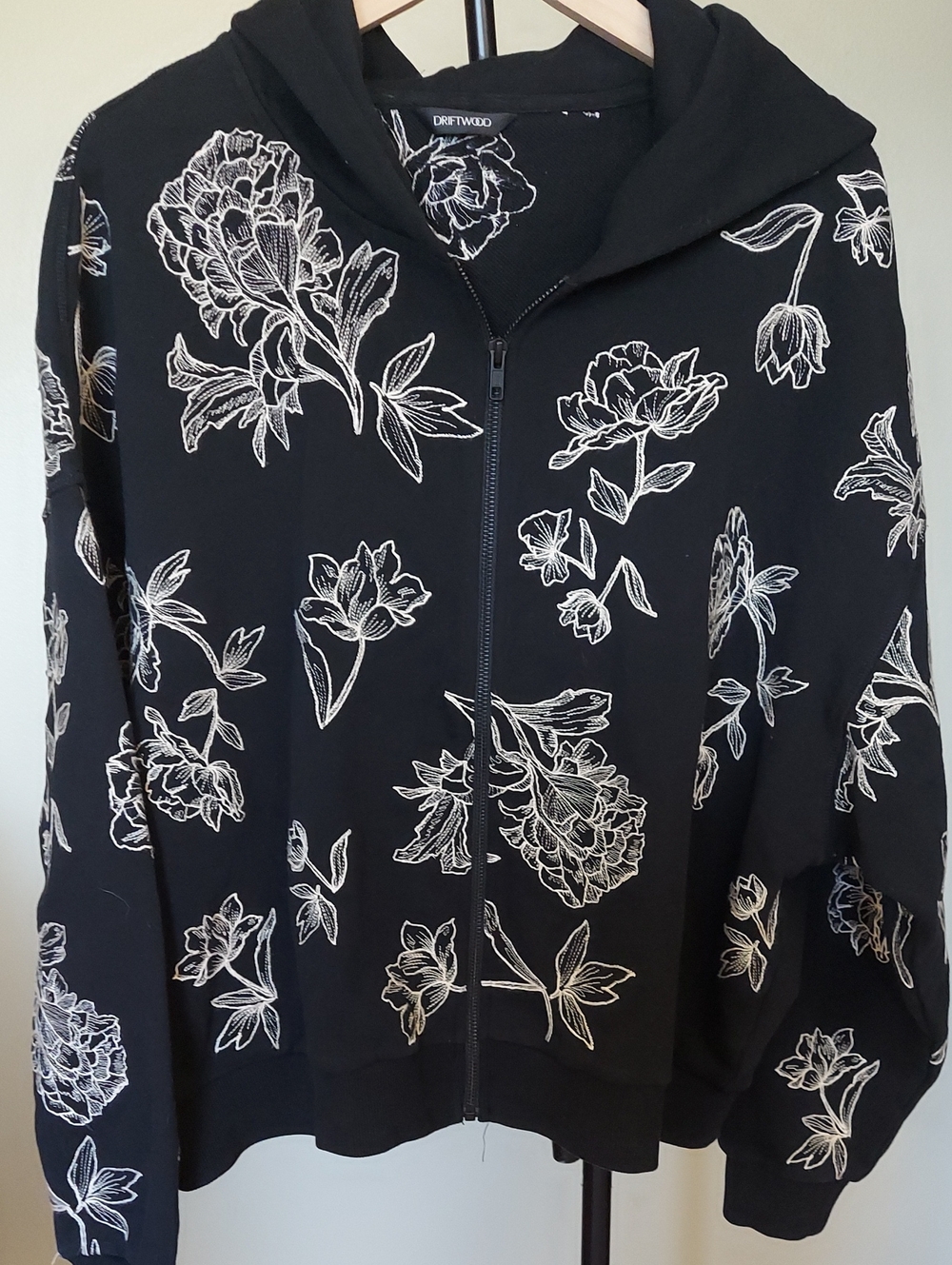 Driftwood full-zip botanical floral Cream embroidered Short hoodie Sz XL Cotton